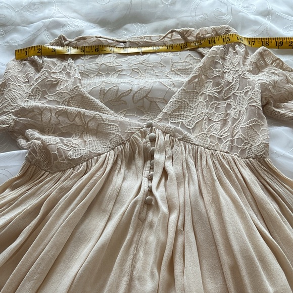 Free People Women’s Small Beige Bell Sleeve Mini Dress - Picture 6 of 14